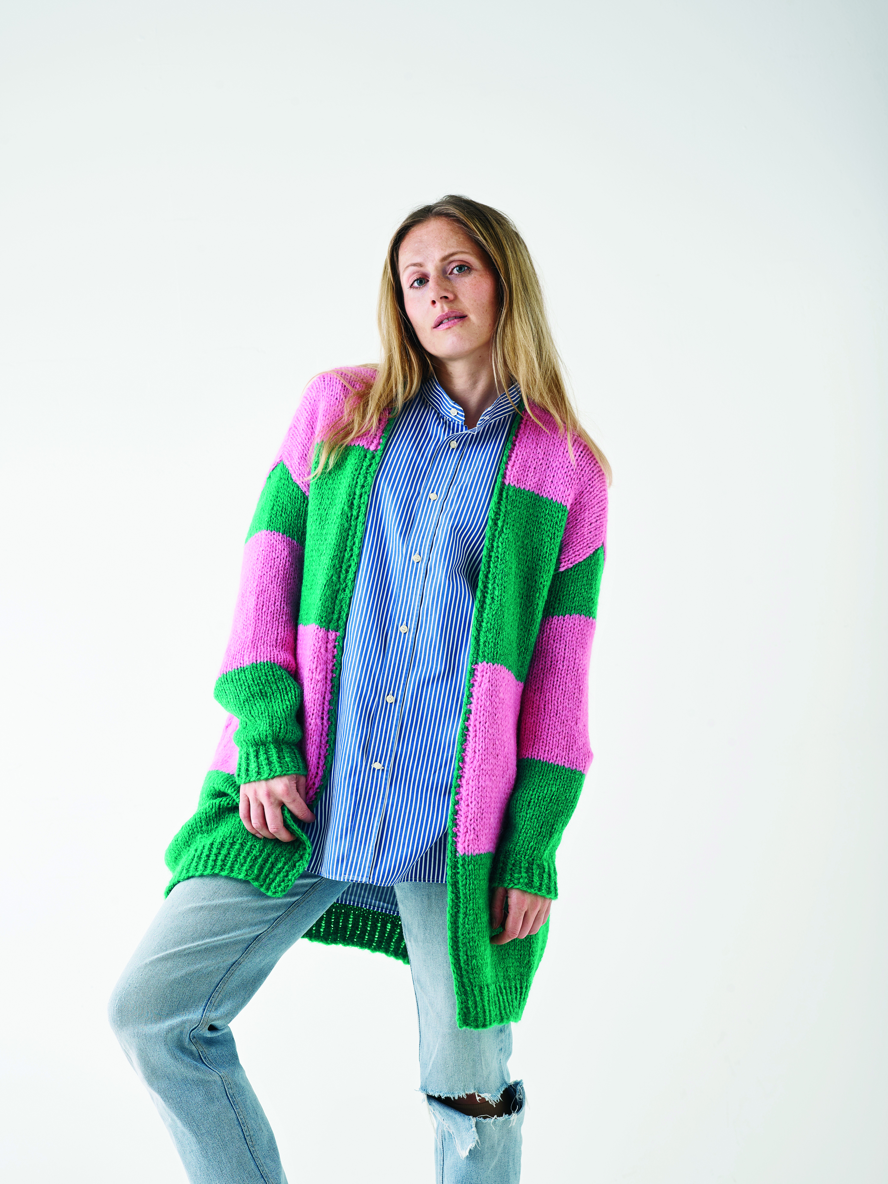 Alice Permin Strikkeopskrift Strikkekit Lang Stortrøje 896264 Alice Permin Kun Strikkeopskrift Lang Stortrøje 896264 - Strikkeopskrifter