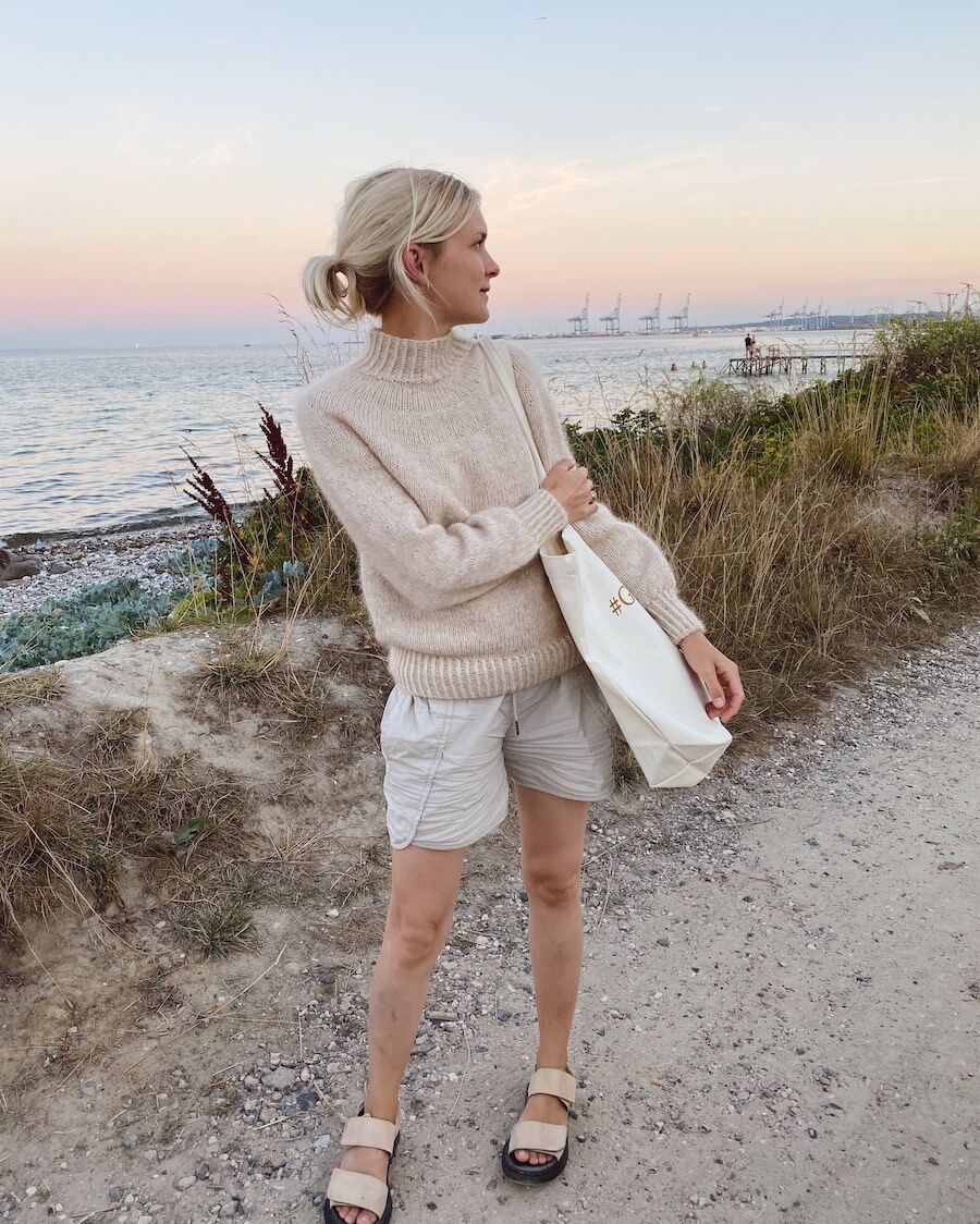 Novice Sweater - Petite Knit Strikkeopskrifter