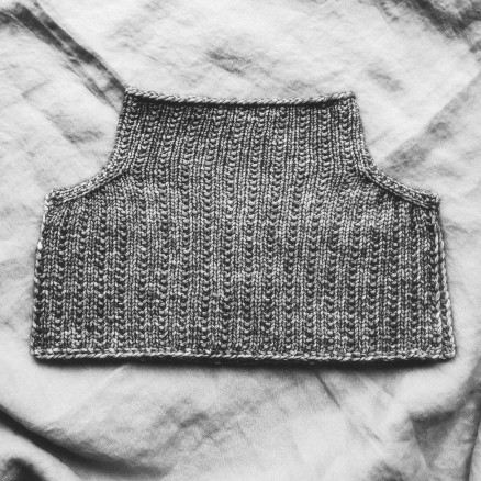 Classy2i1halsedisse Rito Krea Halsedisse Strikkeopskrift Onesize - Rito Krea Strikkeopskrifter  - 5713419942094