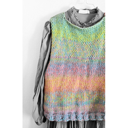 Gratis Strikkeopskrift Uendelige Anemoner Vest Holdmasken Garnpakke Str Xxxl - Rito Krea Strikkeopskrifter  - 5713419920276